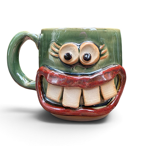 Nelson Studio Green Eyelashes Mug DP6527